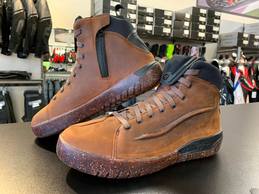 Newモデルシューズが登場【METRACTIVE D-WP SHOES】