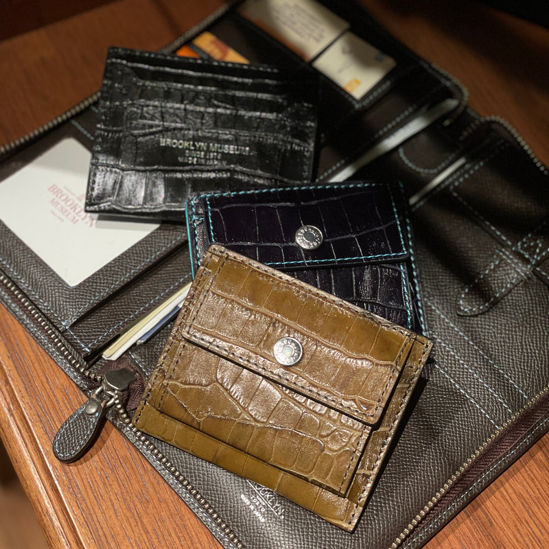 クロコパターンレザー] ミニスナップウォレット color:ネイビー
