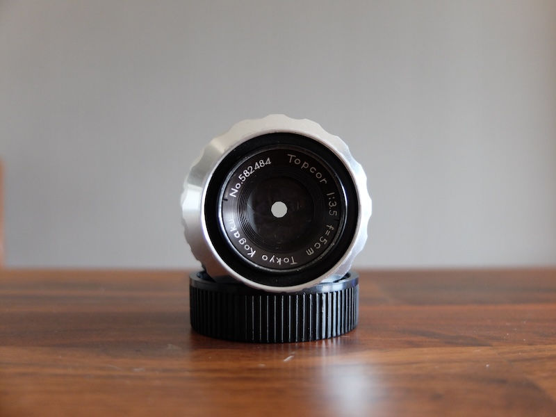 ロケットみたいな東京光学のレンズ「Topcor 5cm F3.5 固定鏡胴