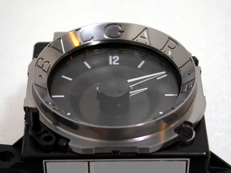 03-06y エスカレード ブルガリクロック BVLGARI製/純正｜キャル