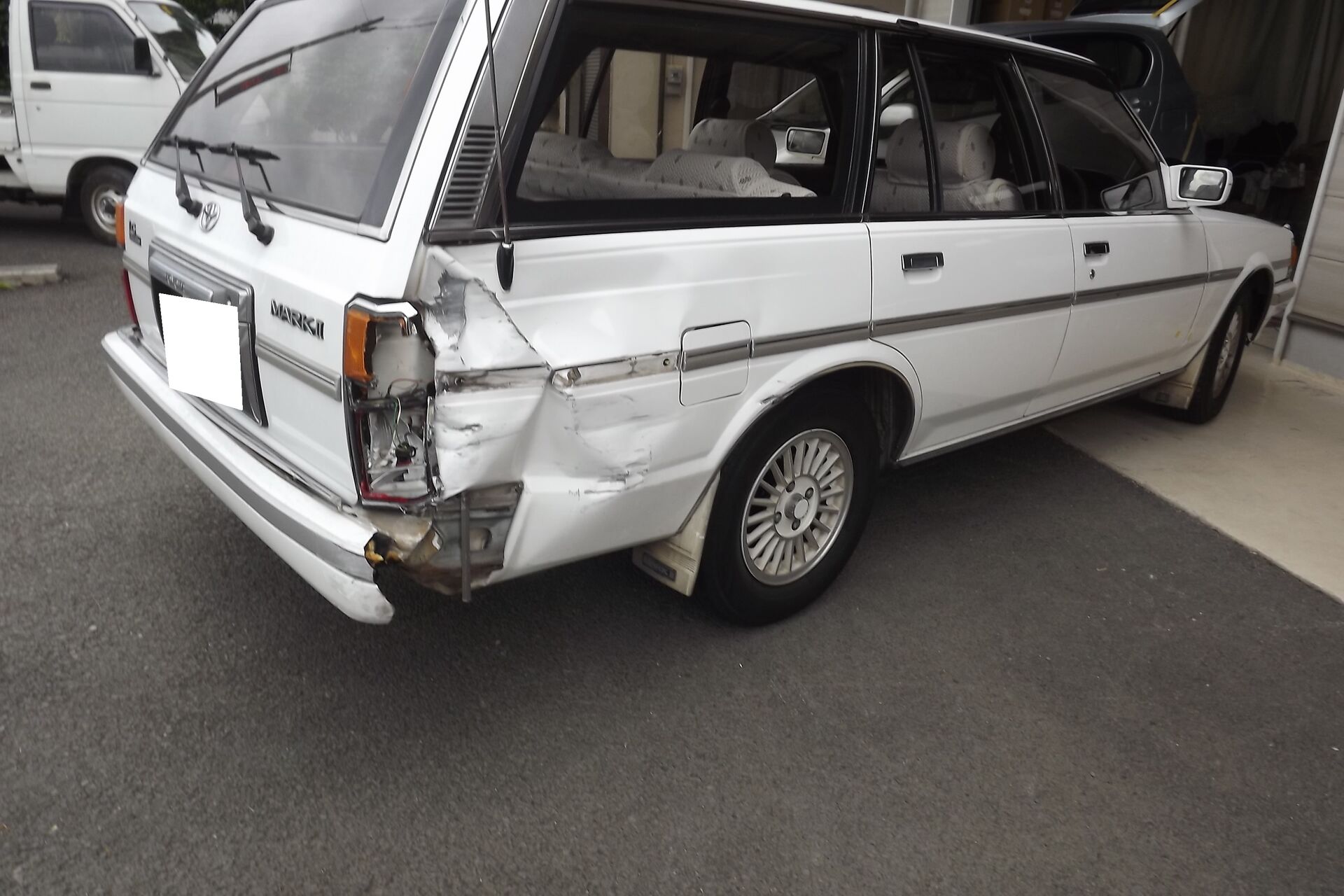 トヨタ マークⅡワゴン【GX70】 | これまでに裾野市で行ってきた鈑金