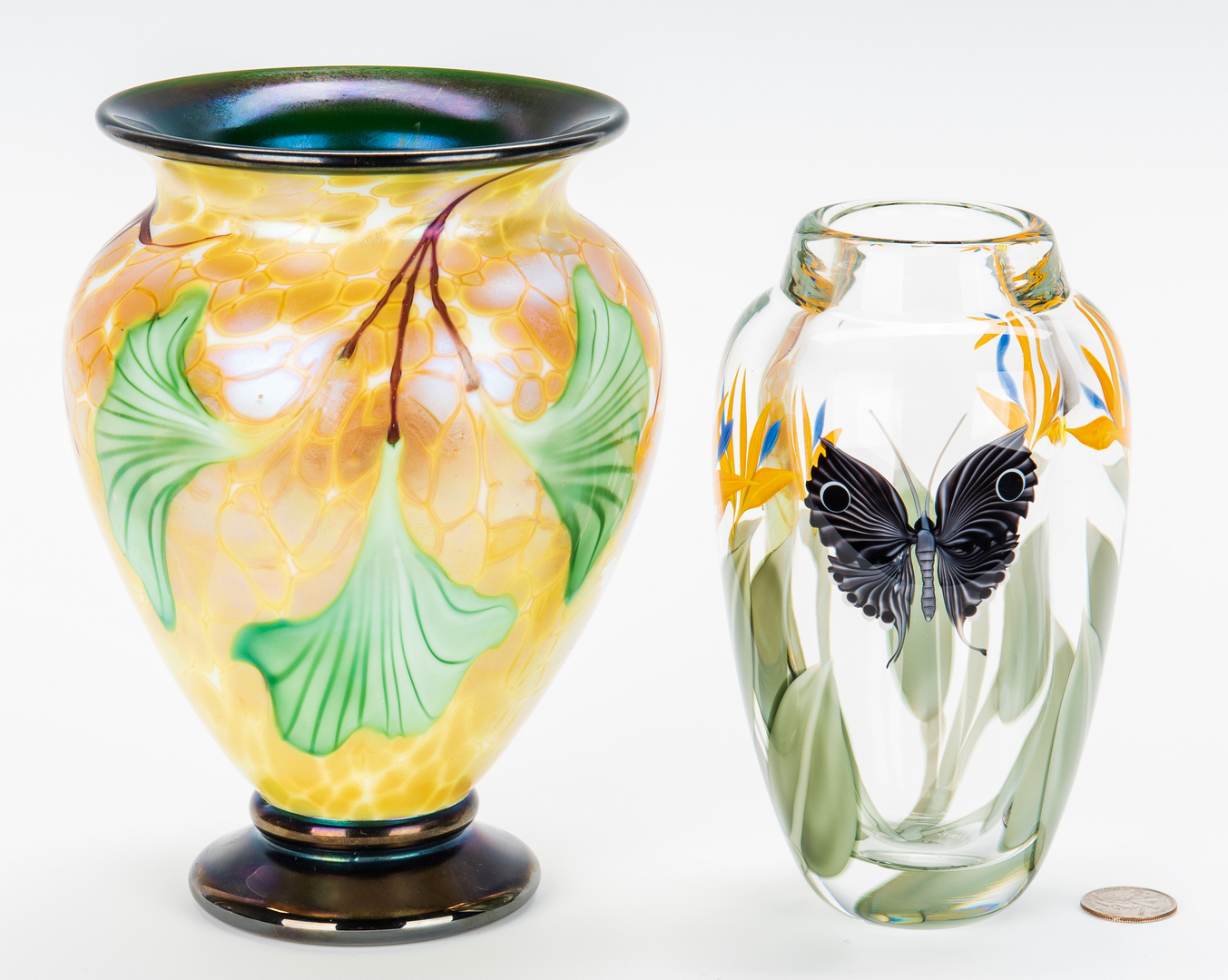 Lot 138: 2 Orient & Flume Art Glass Vases | Case Auctions