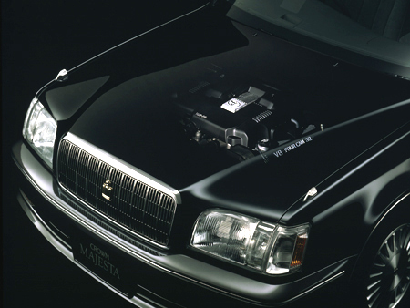 クラウンマジェスタ（トヨタ）Aタイプ（1995年8月）｜カタログから