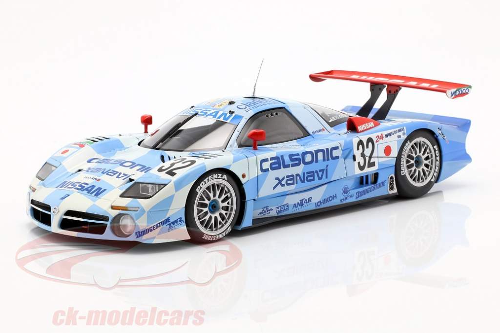 Top class, just great: Nissan R390 GT1 in 1:18