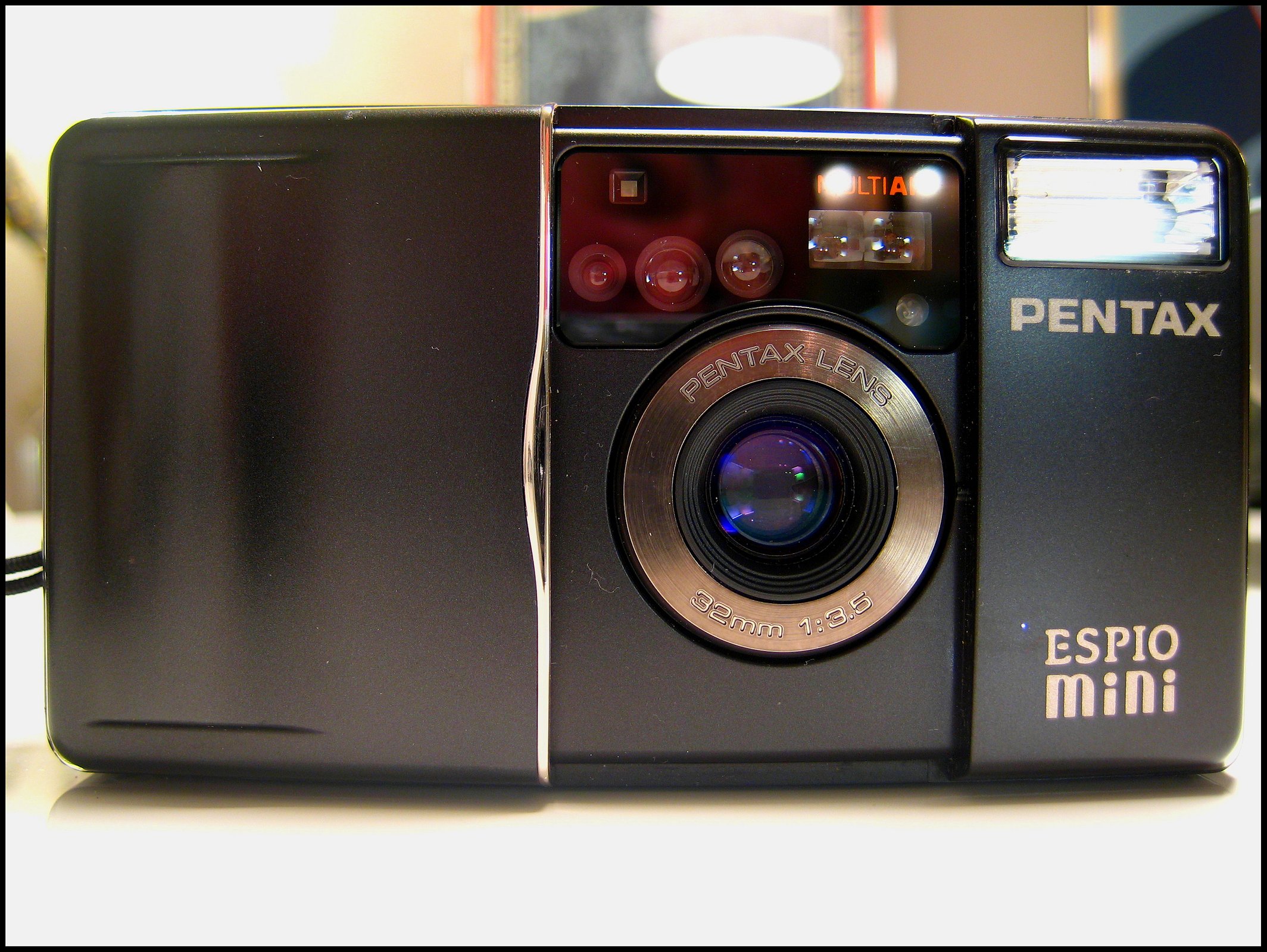 Lomopedia: Pentax Espio Mini · Lomography