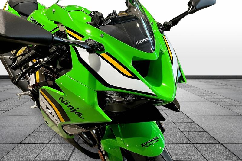 2025 Kawasaki Ninja® ZX™-6R KRT Edition | McGrath Powersports