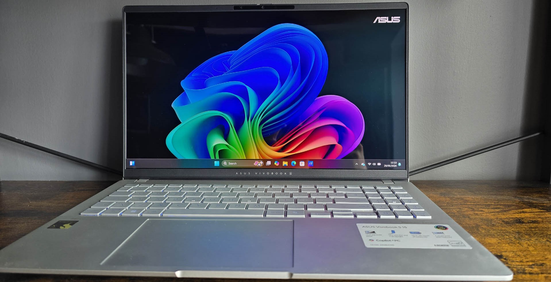 Asus Vivobook S 15 Copilot+ review: beautiful laptop, half-baked