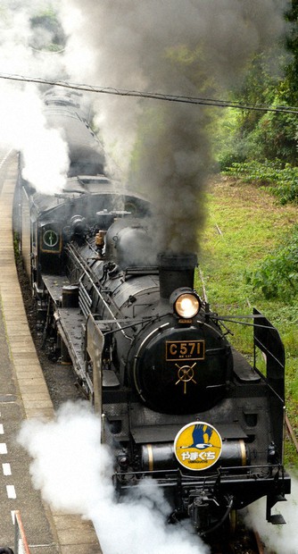 SLやまぐち号の「貴婦人」お大事に 蒸気機関車をデゴイチに変更 JR西