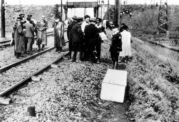 サンデー毎日：自殺と他殺でメディア二分 「利用」された国鉄総裁の死