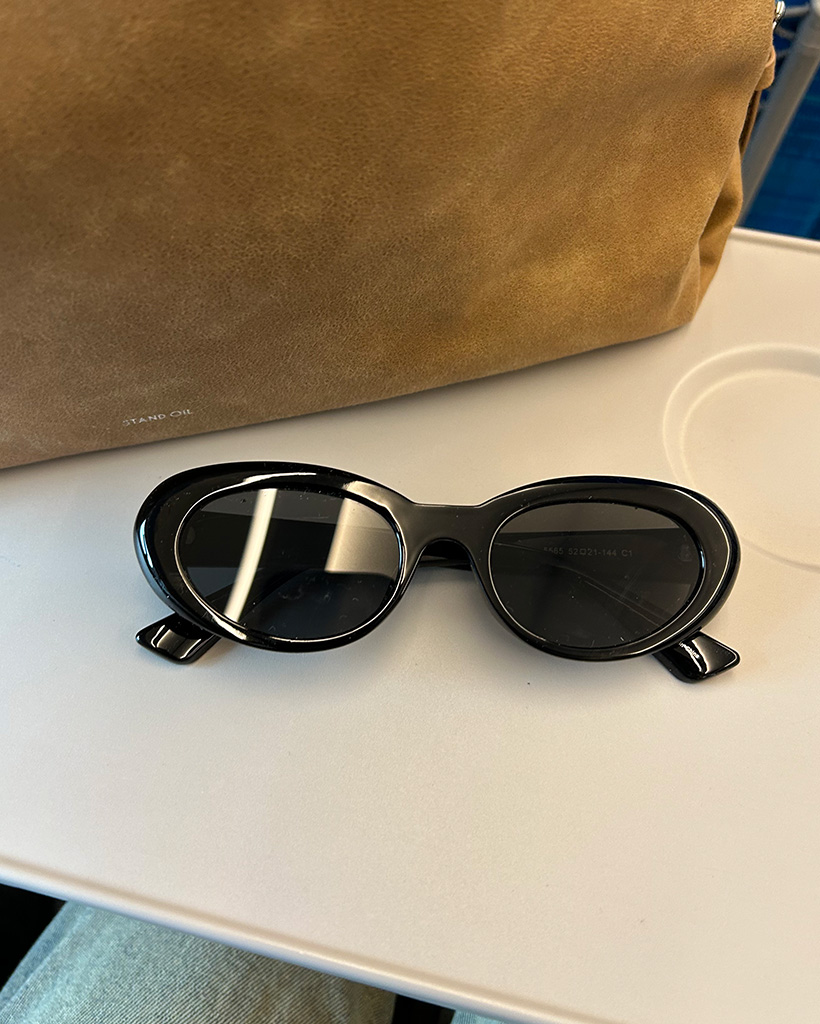 オーバルサングラス | ファッション通販サイト NUGU