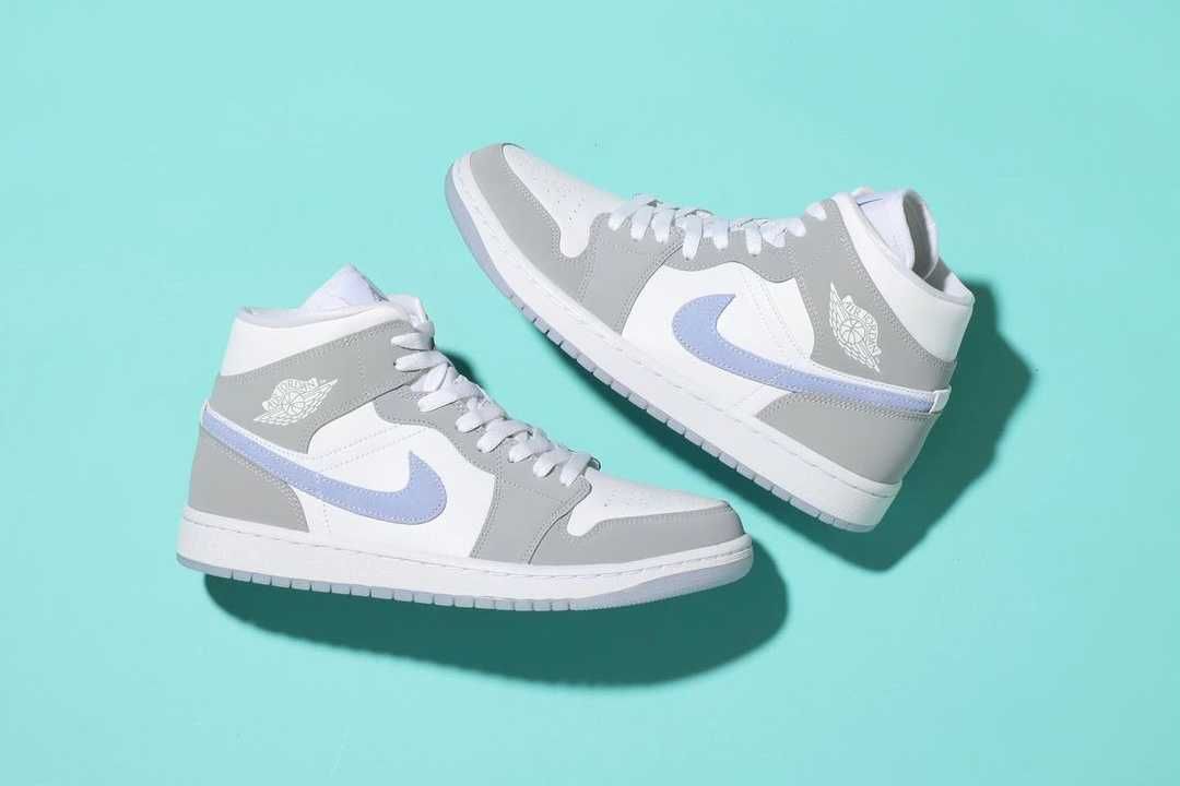 スニダンで購入可】7/28発売 NIKE WMNS AIR JORDAN 1 MID 