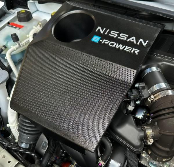 日産(純正) T33エクストレイル用エンジンカバー のパーツレビュー