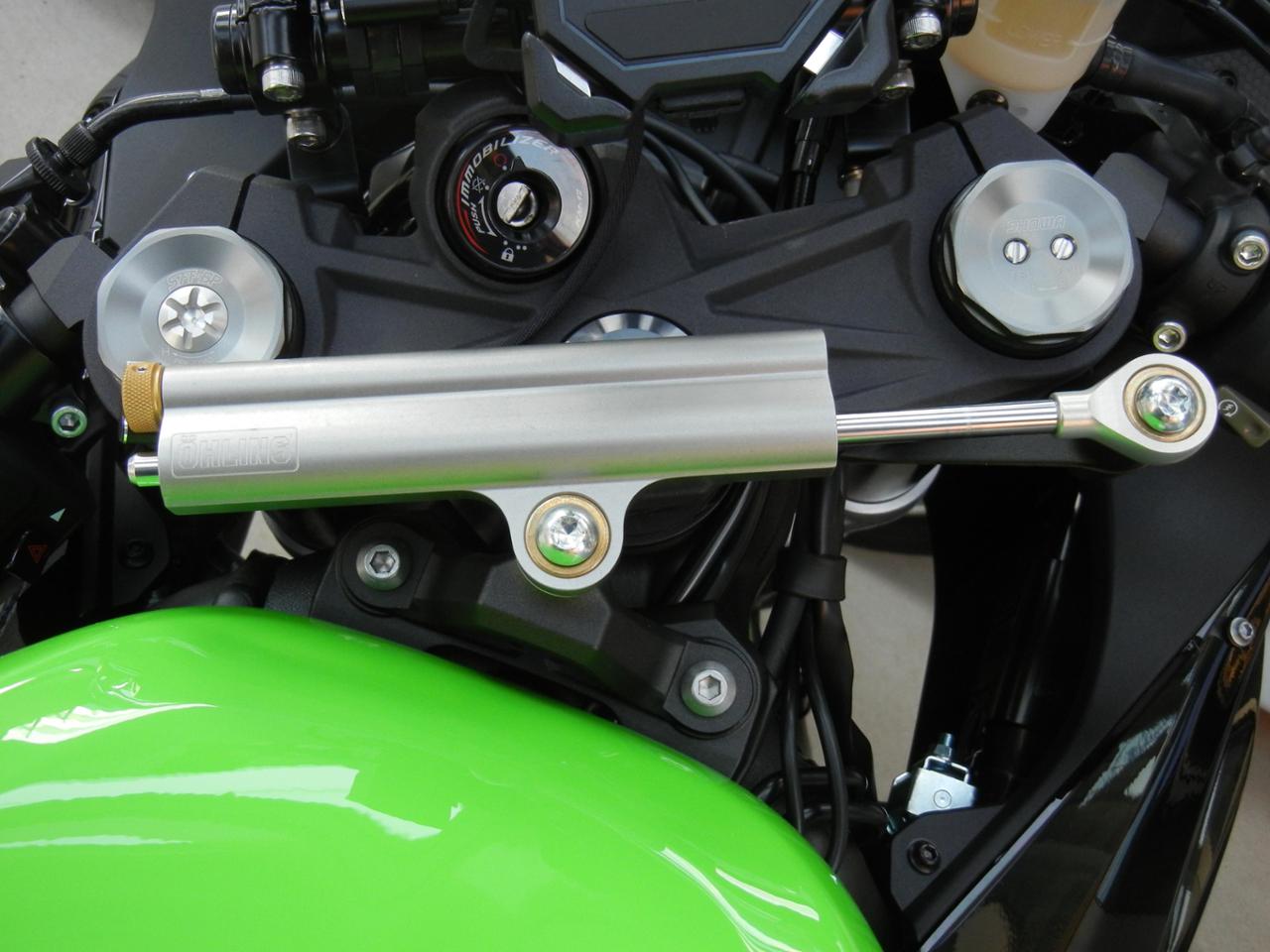 カワサキ ステアリング ダンパー のパーツレビュー | ニンジャ ZX-6R