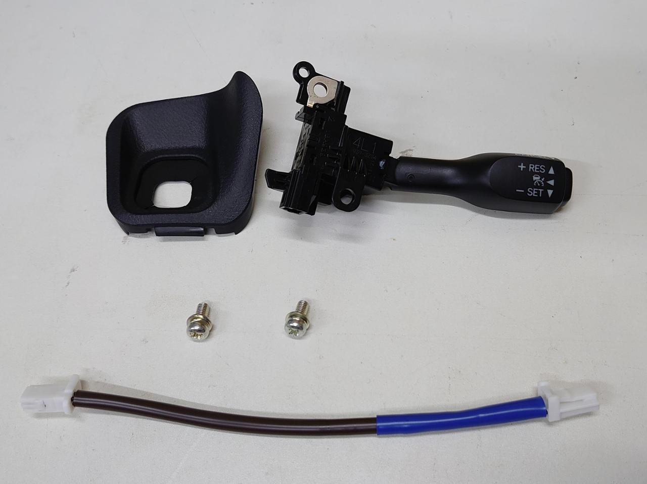 トヨタ(純正) LED付き 光る クルコンスイッチ 部品一式 のパーツ