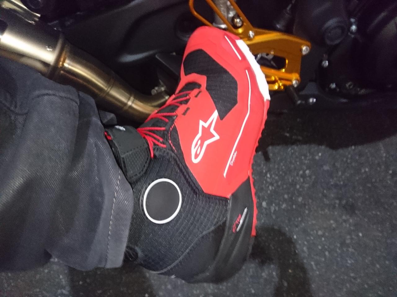 alpinestars CR-X DRYSTAR ライディングシューズ レッド/ブラック の