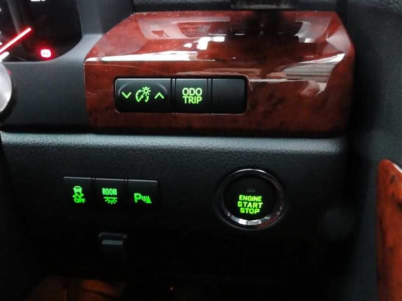 LED打ち替え ④運転席スイッチ類 その1（トヨタ ヴェルファイア・20系