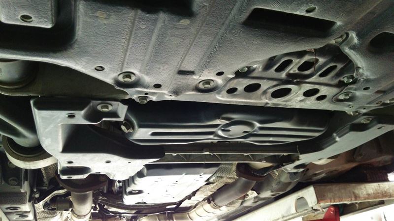 オイルパンガード取り付け（トヨタ クラウンアスリート・S180系）by K