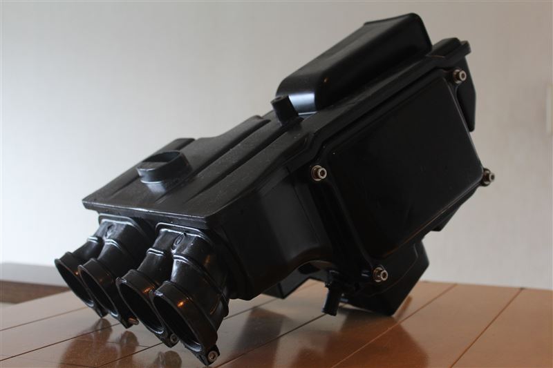 エアクリーナー清掃・艶出し（ホンダ CBR400F）by まるる＠真白しーま