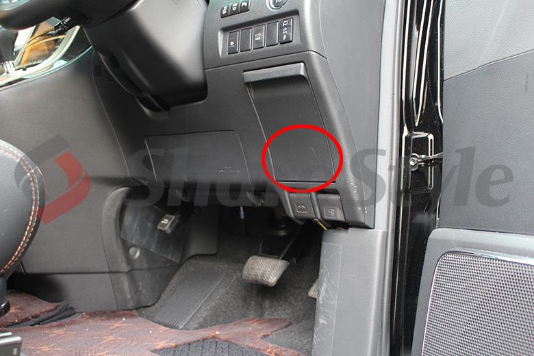 シェアスタイル】20系ヴェルファイア ウィンカーICリレー 交換（トヨタ