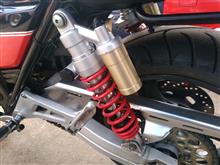 GSX1400用純正リヤショック流用（スズキ GSX400インパルス）by