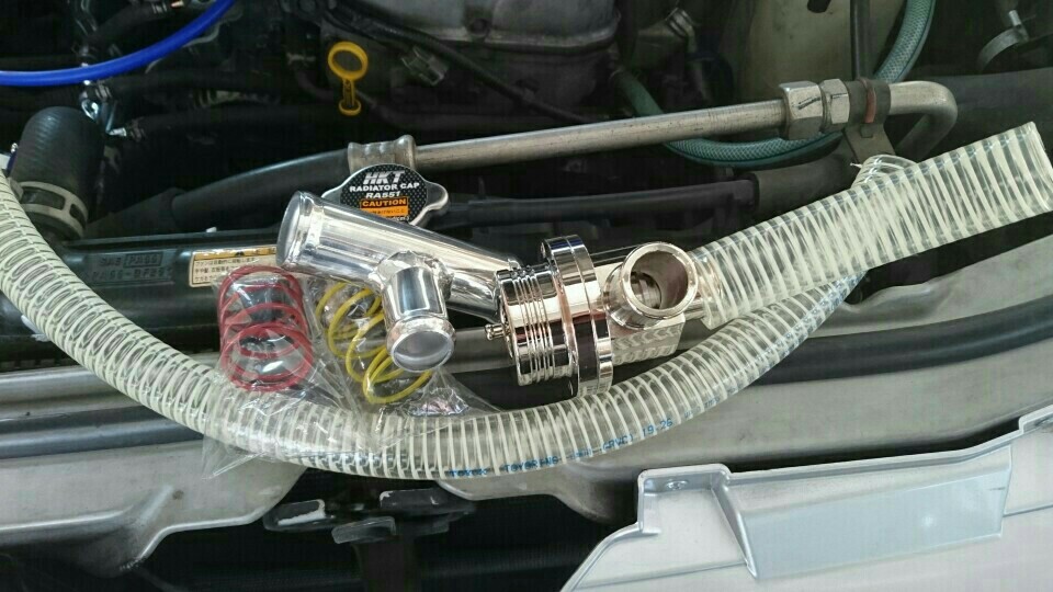 汎用ブローオフバルブ 取り付け（スズキ ジムニー・JB23W）by 座席