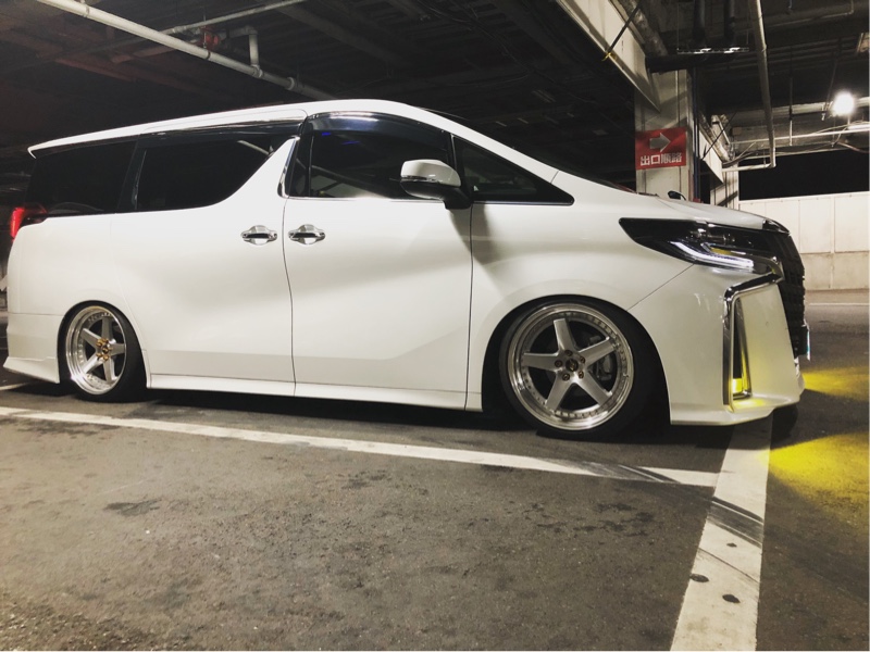 blitz zz-r bb（トヨタ アルファード・30系）by しょーーーじ - みんカラ