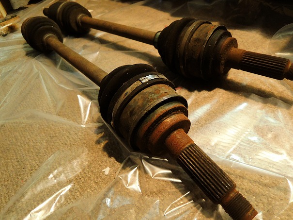 GC8 ドライブシャフト（リヤ）交換・リヤデフメンバースペーサー装着