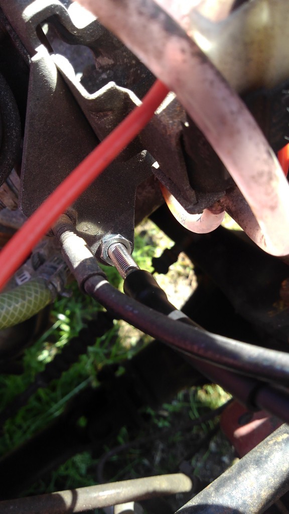 SJ30 ジムニー アクセルワイヤーとファンベルト交換（スズキ ジムニー