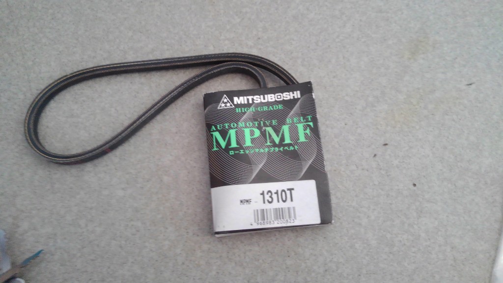 SJ30 ジムニー アクセルワイヤーとファンベルト交換（スズキ ジムニー