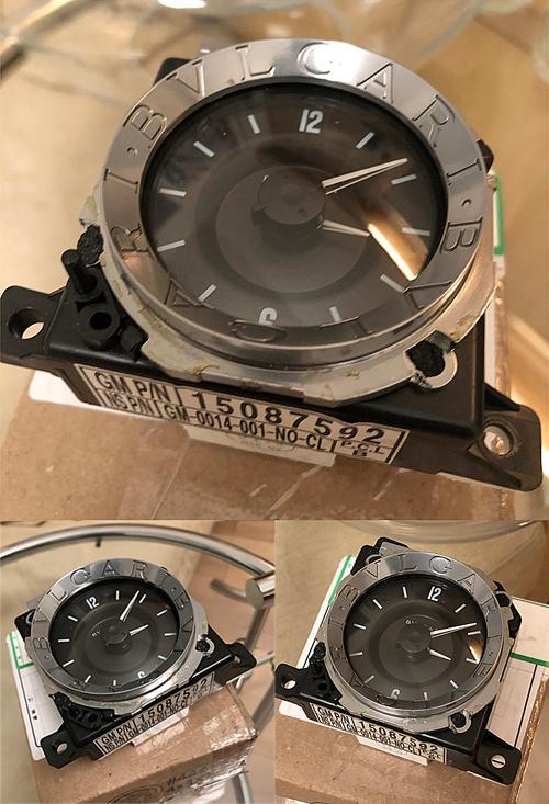 キャデラック ブルガリ クロックの埋め込み（1）（トヨタ FJクルーザー