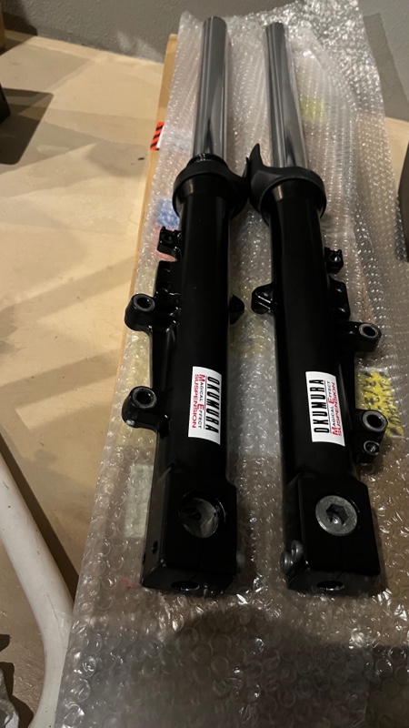 フロントフォークカスタム(スクーデリアオクムラMEカートリッジキット