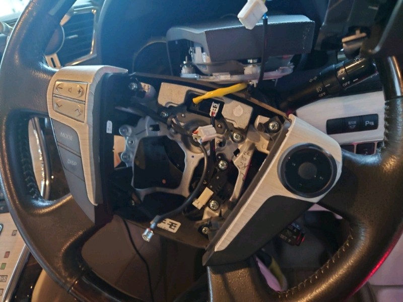 アルファード20 ステアリングスイッチ、LED基盤 交換（トヨタ