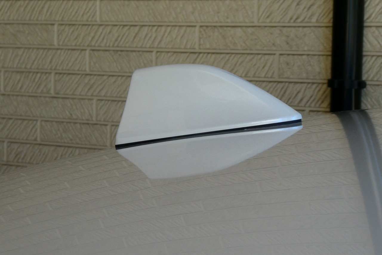 MODELLISTA モデリスタ トップノットアンテナ シャークフィンアンテナ