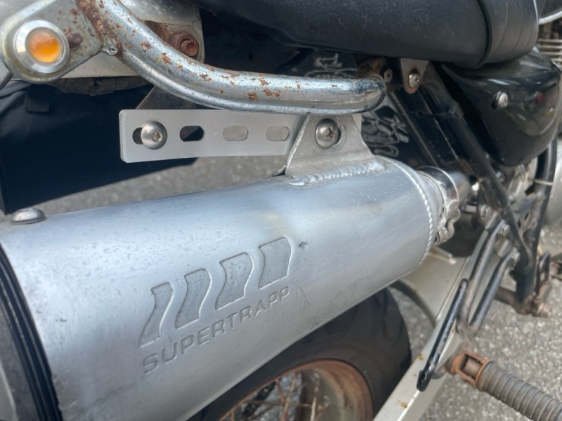 スパトラをアップマフラーに（スズキ バンバン200）by スケオ - みんカラ