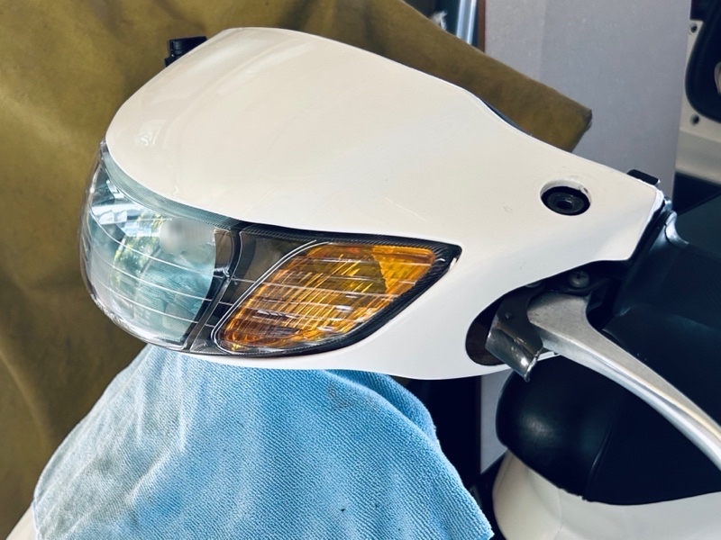 ヘッドライトバルブのLED化（ホンダ ライブディオZX）by 田なっくす