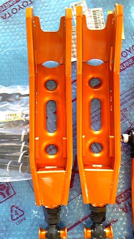 リア40mmローダウンロアアーム T-DEMAND(ティーディメンド)の