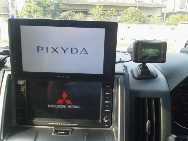 PXV1000F 7V型WVGAフルセグTV SEIWA(セイワ)のカーオーディオ