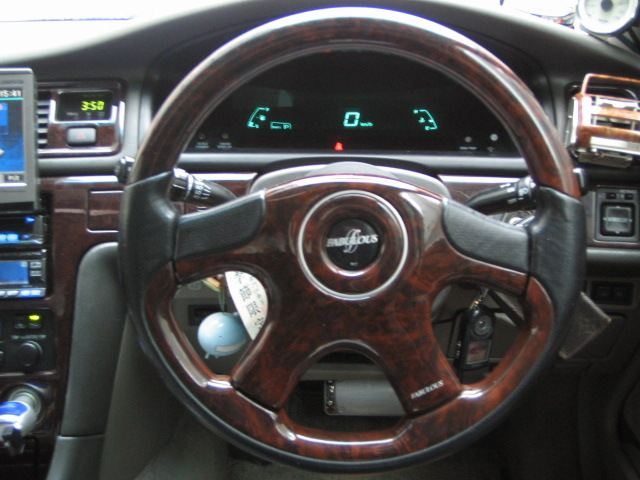 FABULOUSステアリング FABULOUS ステアリングホイール ブラック