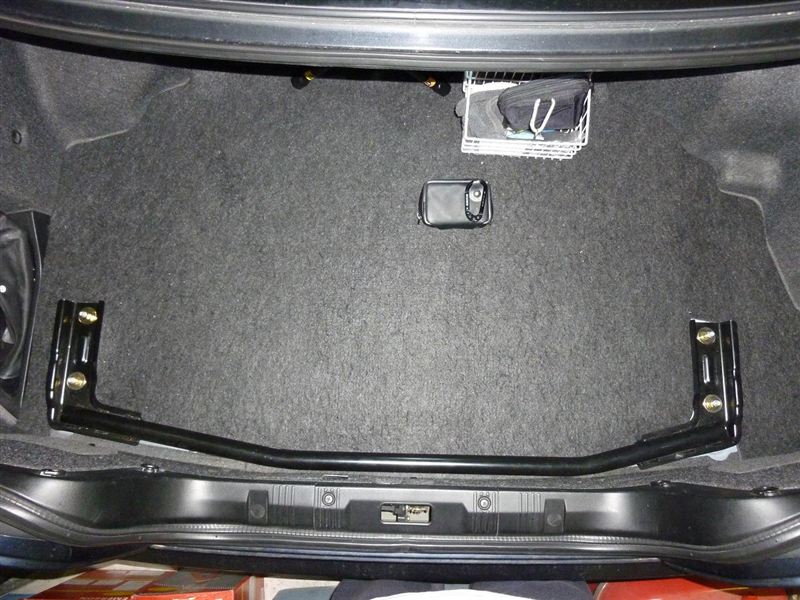 日産(純正) トランクバー のパーツレビュー | スカイライン(なえちゃ