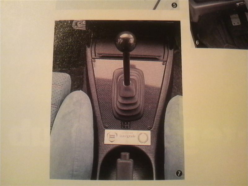 LANCIA(純正) HFインテグラーレ6用 シフトノブ のパーツレビュー
