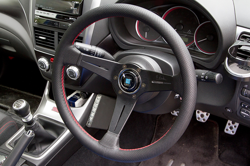 NARDI CLASSIC LEATHER SPORTS TYPE ラリー パンチングレザー レッド