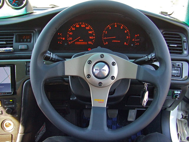 momo Tuner (350mm) のパーツレビュー | チェイサー(cockpit) | みんカラ