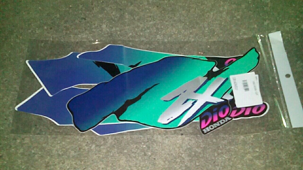 ヒロチー商事 HONDA Dio ZX ステッカー のパーツレビュー | Live Dio