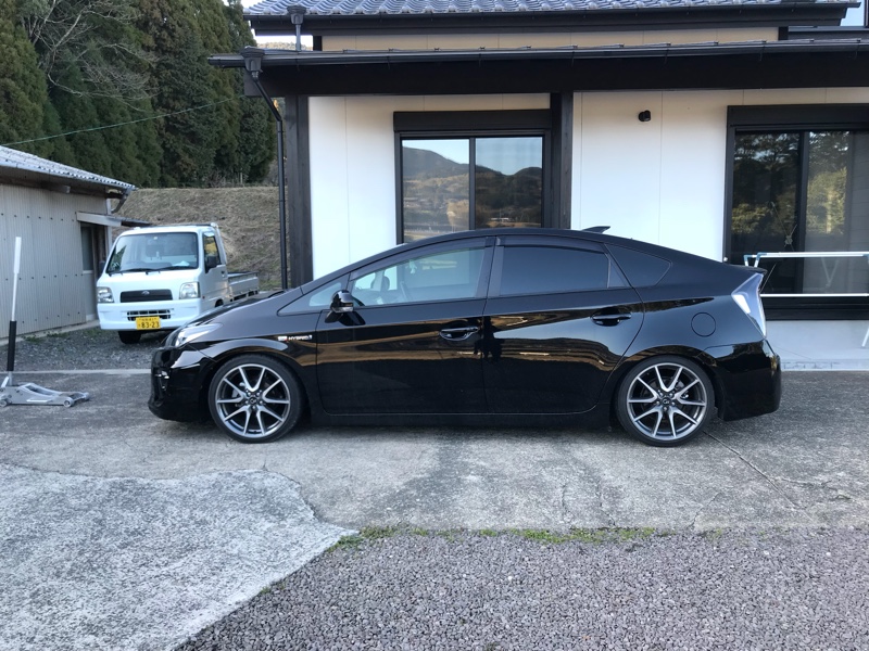 BLITZ DAMPER ZZ-R のパーツレビュー | プリウス G's(KOZIROU) | みんカラ