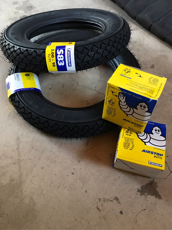 ベスパ 純正ホイール 50S・100・ET3 MICHELINEタイヤ付き ベスパ 純正