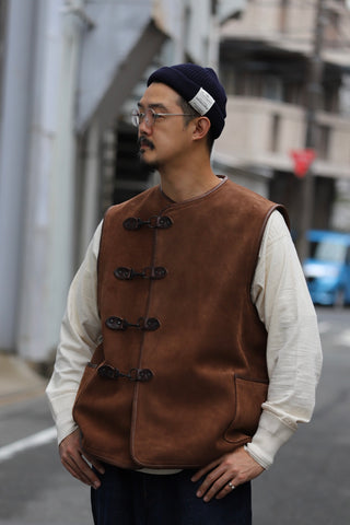 極上の革ベスト》CAPTAIN VEST - OIL VELOUR – ナイジェル・ケーボン