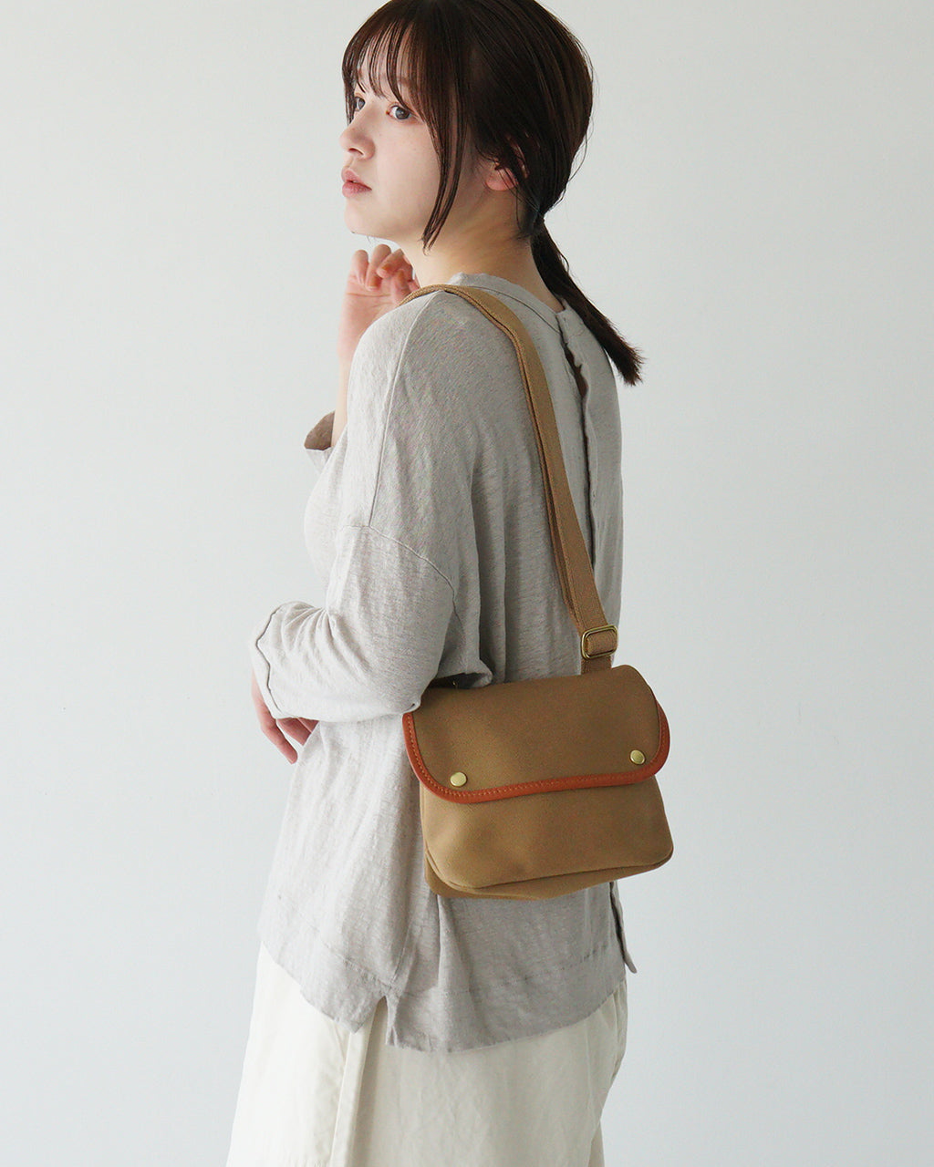 Brady AVON MINI ミニショルダーバッグ｜防水ツイル×レザー ユニセックス