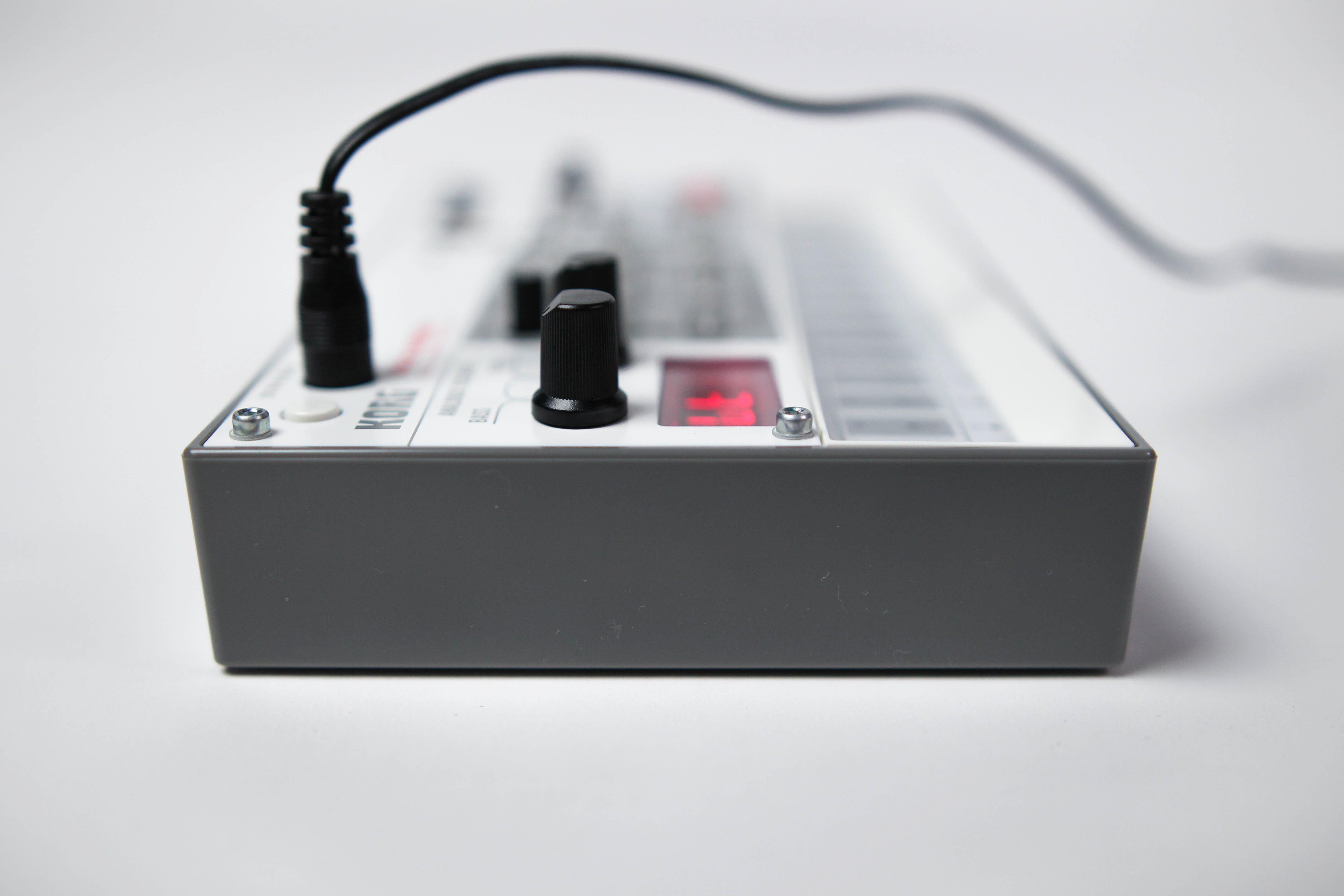 Korg Volca Sample 2 - Syntaur