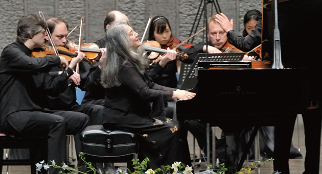 別府アルゲリッチ音楽祭 世界が驚く「手づくり」の音楽祭 | 2014年10月