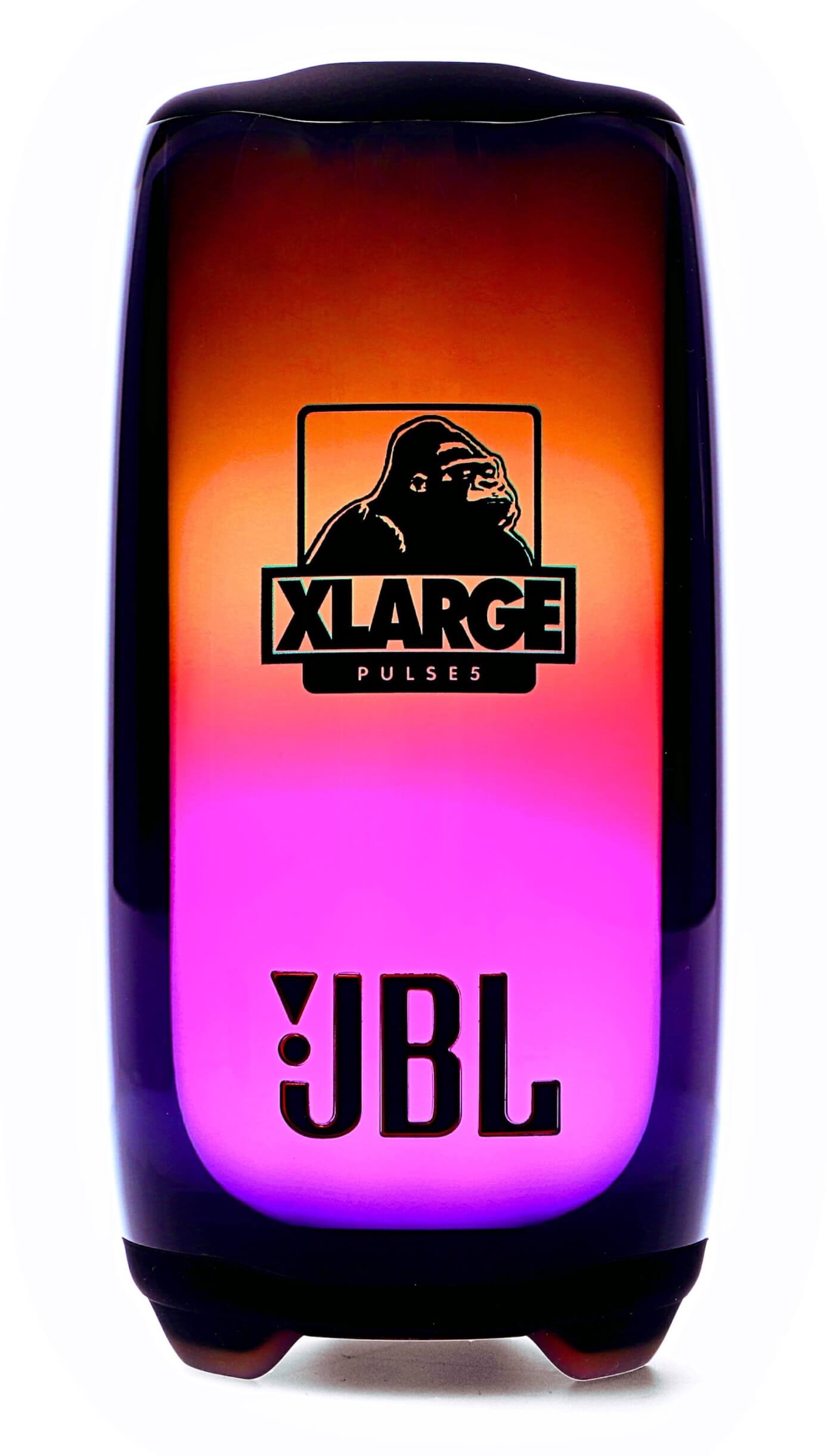 JBLとXLARGEのコラボによる「JBL PULSE 5 XLARGE Special Edition